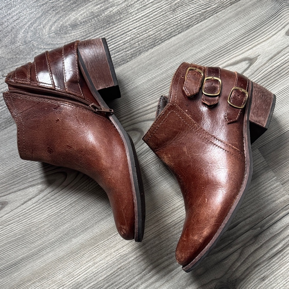 Matisse Brown Leather Ankle Heeled Boots Size 6.5